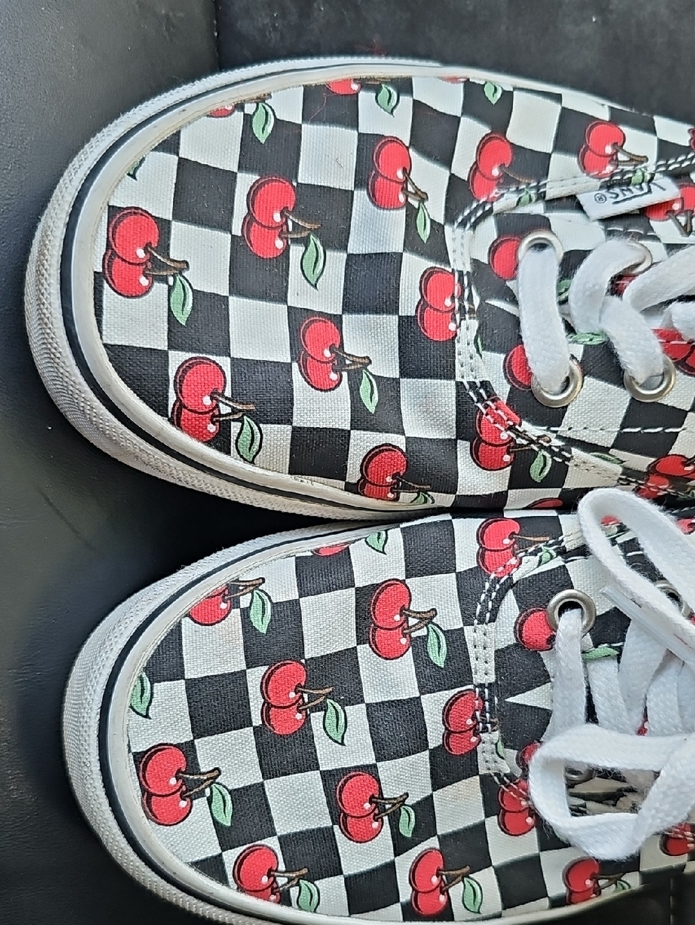 Vans Doheny Black White Checkerboard Sneakers with Red Cherry Print Size 9 - Picture 6 of 8